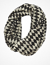 Pieces Augustana Tube Scarf