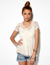 B.Young Ferah Blouse