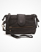 By Burin Beth Leather Purse