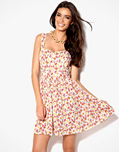 Sisters Point Inspire Dress