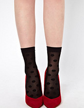 ASOS 60 Den Large Polka Dot Ankle Socks