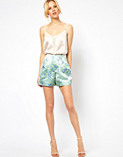 ASOS Shorts in Floral Jacquard