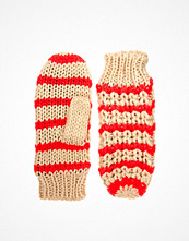 Pieces Bellis Mittens