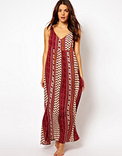 MinkPink Maya Scarf Print Beach Maxi Dress