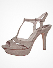 Vince Camuto TRINNA Beige