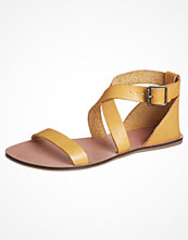 Zign Sandaler & sandaletter Gult