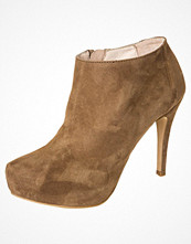 Supertrash DRIBBLE Brunt