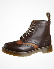 Dr. Martens AFFLECK Brunt