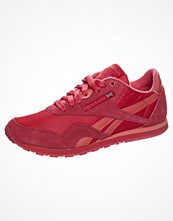 Reebok CL NYLON SLIM Rött