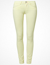 Wrangler CORYNN Gult