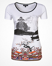 st-martins T-shirt med tryck Vitt