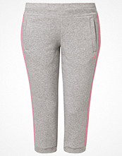 Adidas Performance ESSENTIAL 3S Grått