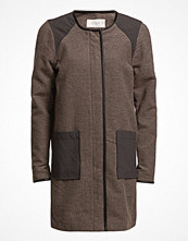 Vila Platinum Coat
