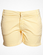 Morris Lady Chino shorts Yellow