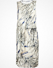 Dagmar Magdalena Short Jersey Crepe Dress Marble Print
