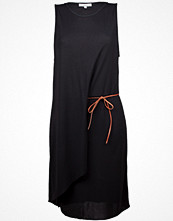 Dagmar Magdalena Short Jersey Crepe Dress Black
