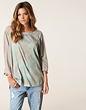 B.Young Agathe Tunic
