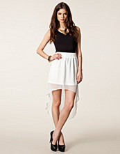 Rut&Circle Kim Short Front Skirt