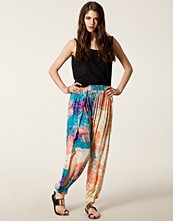One Teaspoon Young Blood Maple Pant