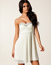 Elise Ryan Sequin Trim Chiffon Dress