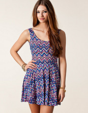 A|wear Cut Out Back Dress