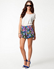 The Style Dakota Shorts