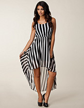 Ax Paris Printed Drop Maxi Dress