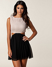 Ax Paris Printed Cut Out Dress