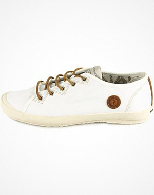 Peak Performance Olivia Shoe