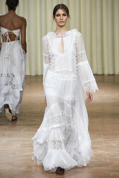 Alberta Ferretti Spring 2017 Look 34