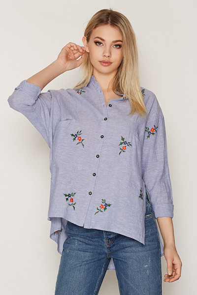 Topshop skjorta i oversize-modell med broderade detaljer