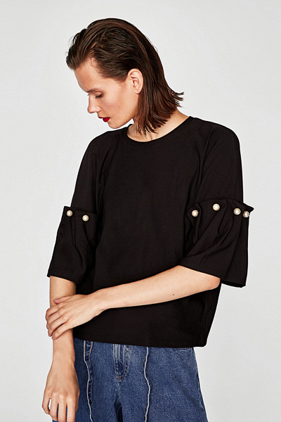 Zara blus med pärlor