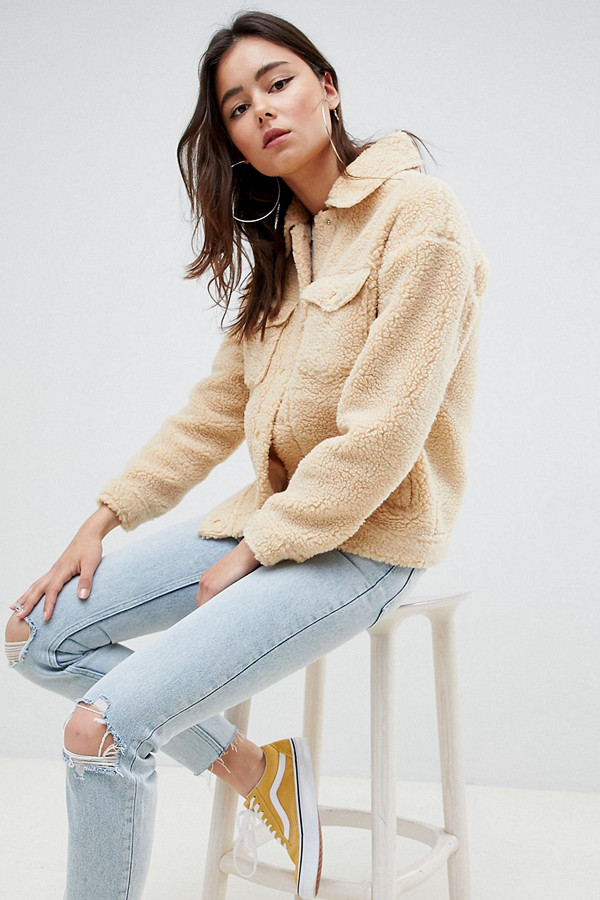 Missguided kort teddyjacka med fickor