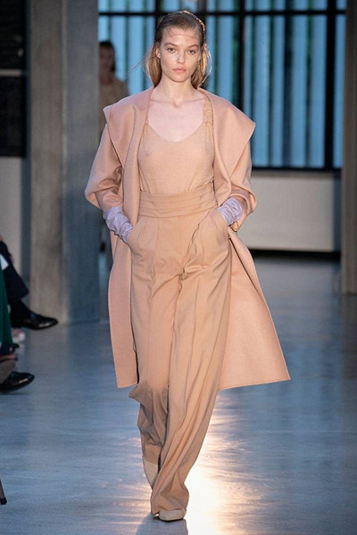 Beige från Max Mara