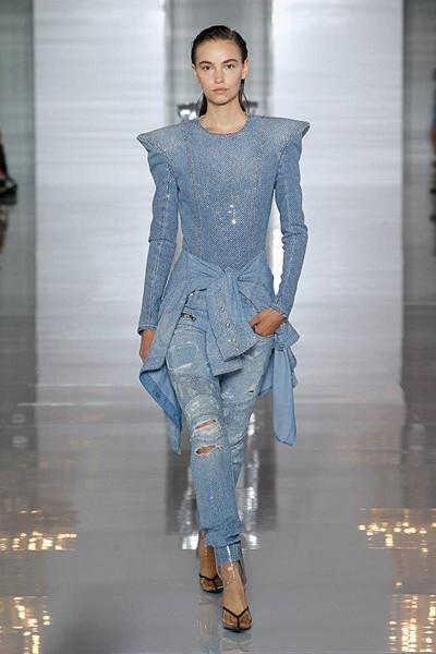 Ljus denim från Balmain