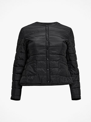 La Redoute Lätt, quiltad jacka med tryckknappar Jackor La Redoute Lätt, quiltad jacka med tryckknappar Jackor