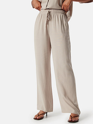 Vila byxor Vipricil RW Pant Feather Gray