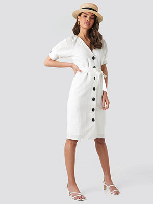 NA KD Contrast Lace Satin Mini Dress vit Klänningar online NA KD Contrast Lace Satin Mini Dress vit Klänningar online