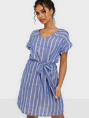 Jacqueline de Yong Klänning jdySibel 24 Midi Dress Wvn Jacqueline de Yong Klänning jdySibel 24 Midi Dress Wvn