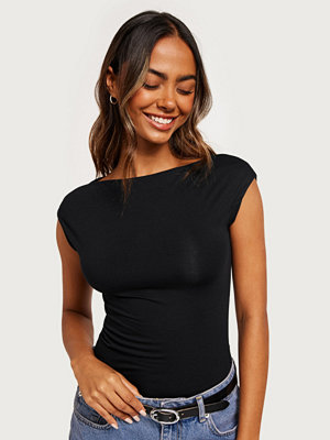 Toppar - Nelly Perfect Soft Top - Svart