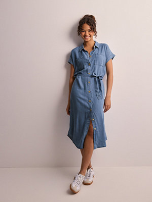 Only Onlpema Hannover Ss Dnm Sh Dress Qy - Blå