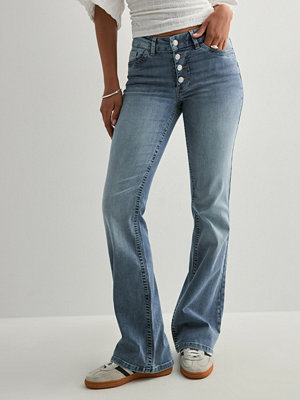 Jeans - Nelly Mid Waist Button Jeans - Blå