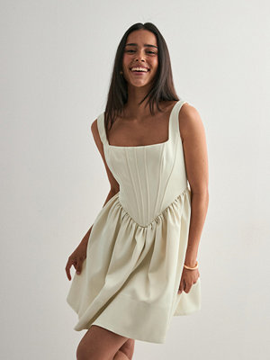 Malina Livia Drop Waist Mini Dress - Vit