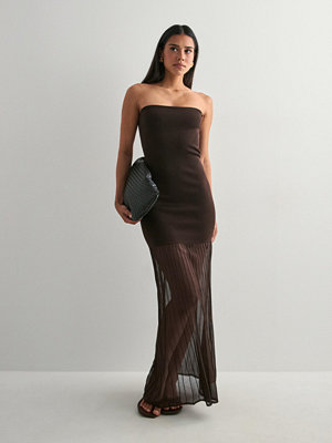 Malina Isola Drop Waist Sheer Knitted dress - Brun