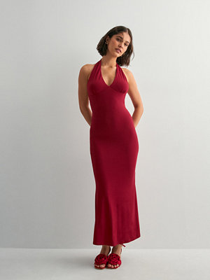 Nelly Fine Halterneck Dress - Röd