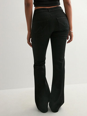 Nelly Low Waist Perfect Bootcut Jeans - Svart