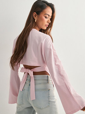 Nelly Open Back Tie LS Top - Rosa