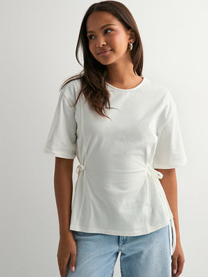 Nelly Tie Waist Tee - Vit