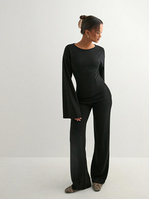 Nelly Luxury Wide Sleeve Sweat - Svart