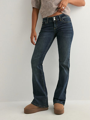 Nelly Low Waist Bootcut Stitch Jeans - Blå